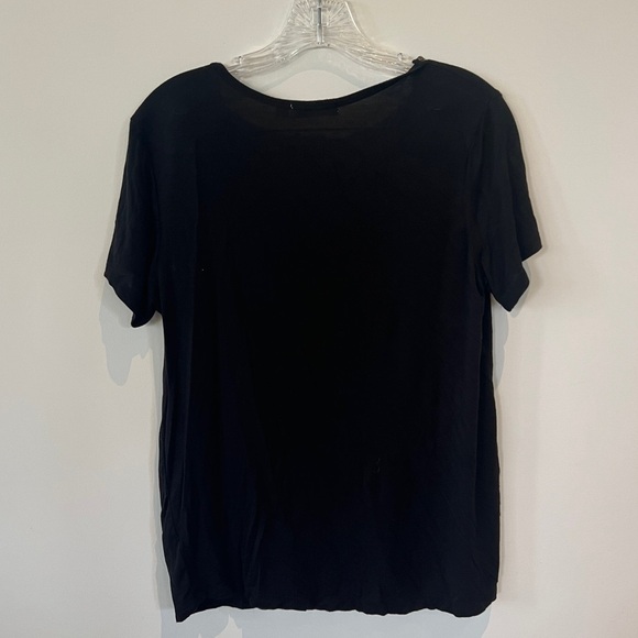 Nordstrom All in Favor Black V-neck short sleeve t-shirt women’s small - Picture 3 of 6